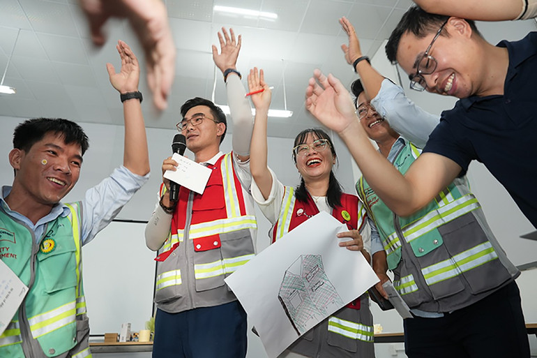 Coteccons triển khai chuỗi hoạt động “The Happy Coteccons” nhằm gắn kết tinh thần và bảo đảm sức khỏe thể chất cho đội ngũ nhân viên. coteccons-trien-khai-chuoi-hoat-dong-the-happy-coteccons-nham-gan-ket-tinh-than-va-dam-bao-suc-khoe-the-chat-cho-doi-ngu-nhan-vien.jpg