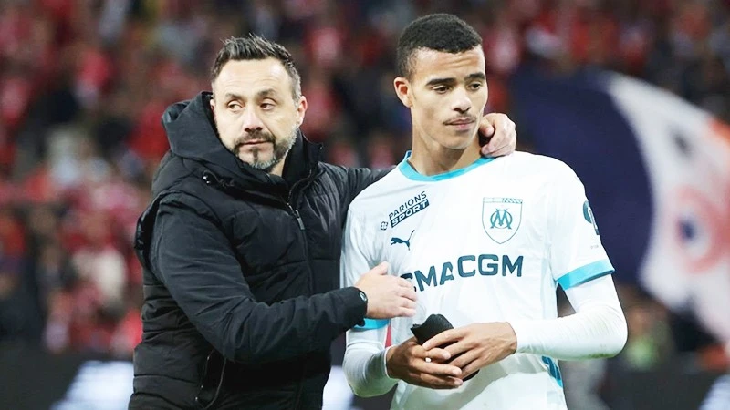 De Zerbi Nhận Lương Khủng Tại Tottenham, Cam Kết Gắn Bó Dù Spurs Xuống Hạng