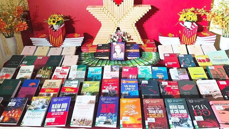 Ứng xử với AI trong văn chương: Đồng hành không lệ thuộc, nâng chuẩn biên tập