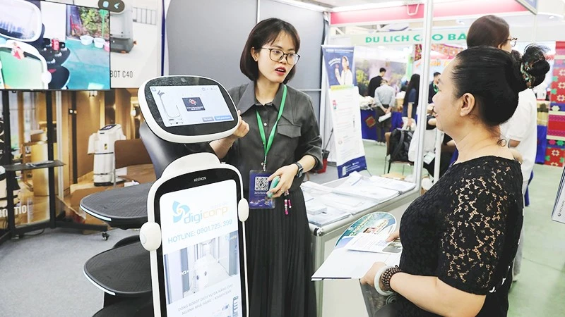 AI và Chuyển Đổi Số: Động Lực Mới Giúp Du Lịch Việt Nam Cạnh Tranh Toàn Cầu