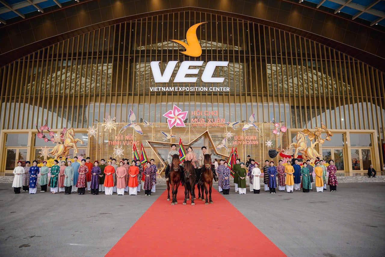 Loạt sự kiện nghệ thuật khuấy động Hội chợ Mùa Xuân ngày cuối tuần.