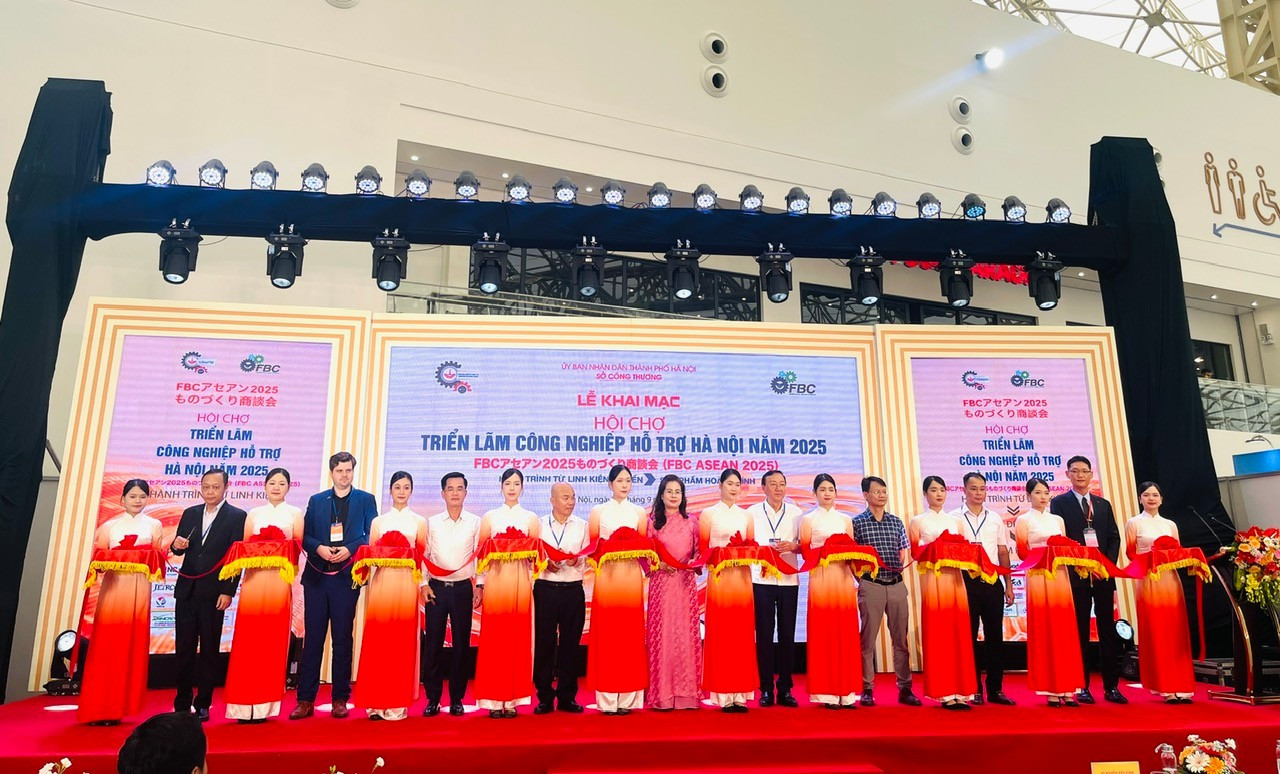 Khai mạc Hội chợ Triển lãm giao thương quốc tế ngành công nghiệp chế tạo (FBC ASEAN). (Ảnh: AN NGUYÊN)