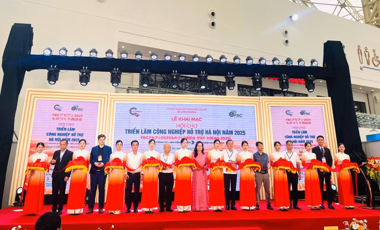 Khai mạc Hội chợ Triển lãm giao thương quốc tế ngành công nghiệp chế tạo (FBC ASEAN). (Ảnh: AN NGUYÊN)