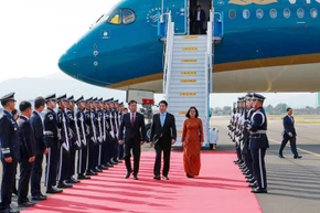 Chủ tịch nước Lương Cường đến Hàn Quốc, bắt đầu chương trình tham dự Tuần lễ Cấp cao APEC 2025. (Ảnh: XUÂN KỲ)