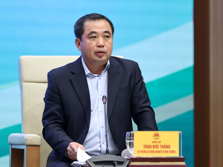 Министр сельского хозяйства и окружающей среды Чан Дык Тханг провел обсуждения с делегатами. img6712-17653360894441714183846.jpg