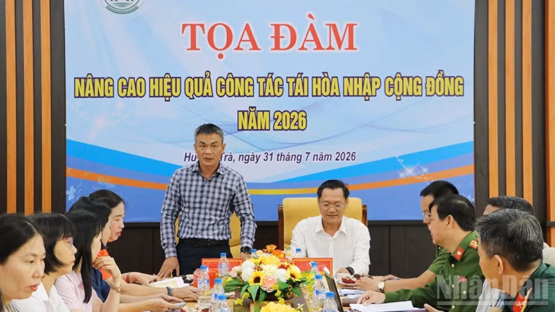 Quang cảnh tọa đàm.