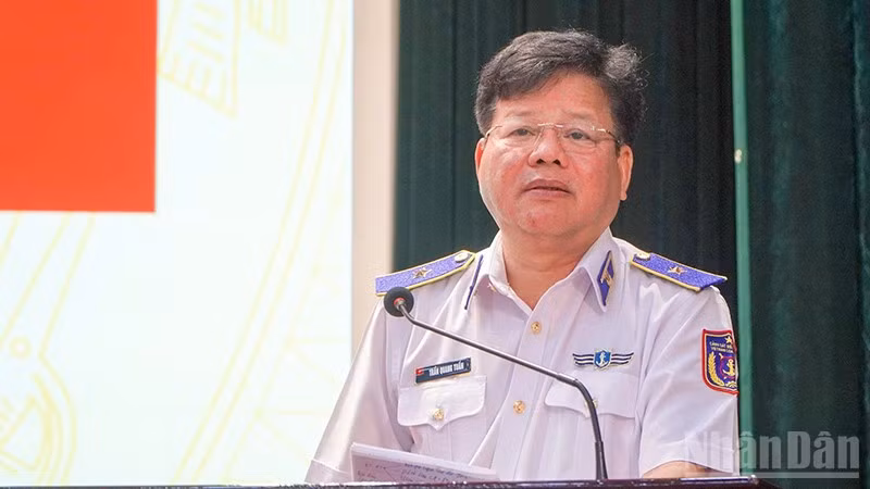 Thiếu tướng Trần Quang Tuấn, Tư lệnh Vùng Cảnh sát biển 2 phát biểu khai mạc. ndo_br_4.jpg