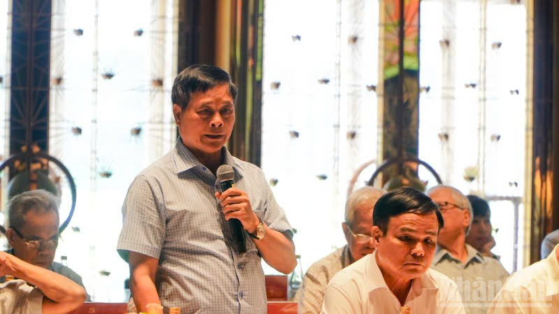 Thượng tướng Võ Tiến Trung, nguyên Ủy viên Trung ương Đảng, nguyên Giám đốc Học viện Quốc phòng phát biểu góp ý tại Hội nghị. ndo_br_z6750074382038-a3745b001591989699b655d0ee675b64.jpg