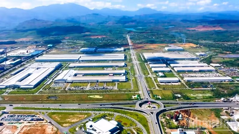 Toàn cảnh Khu công nghiệp THACO Chu Lai ở xã Núi Thành.