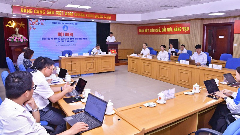 Toàn cảnh hội nghị tại đầu cầu Hà Nội.