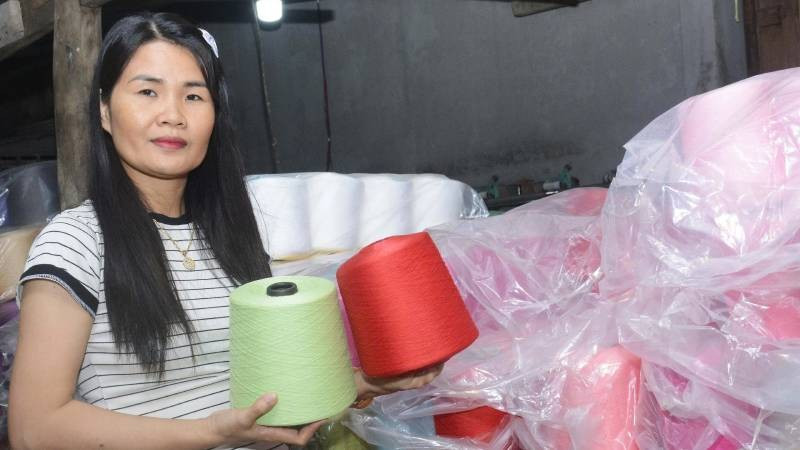 Chị Thư chọn khởi nghiệp từ nghề đan len, sản xuất sợi len mang hiệu quả kinh tế cao.