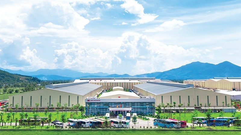 Nhà máy sản xuất và chế tạo động cơ ô-tô tại Khu công nghiệp sản xuất, lắp ráp ô-tô Kim Long Motor Huế.