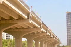 Thi công Vành đai 3 đoạn qua khu vực Thủ Đức, Thành phố Hồ Chí Minh. (Ảnh: THẾ ANH)