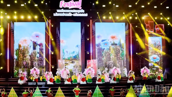 Sắc màu xứ ngàn hoa Đà Lạt tại khai mạc Festival thiếu nhi toàn quốc lần thứ nhất - năm 2026.