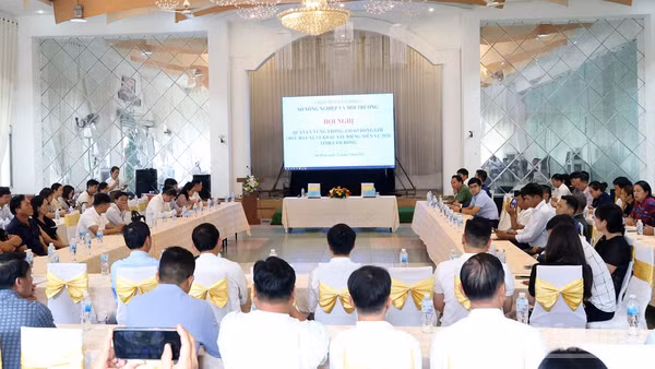 Quang cảnh hội nghị.