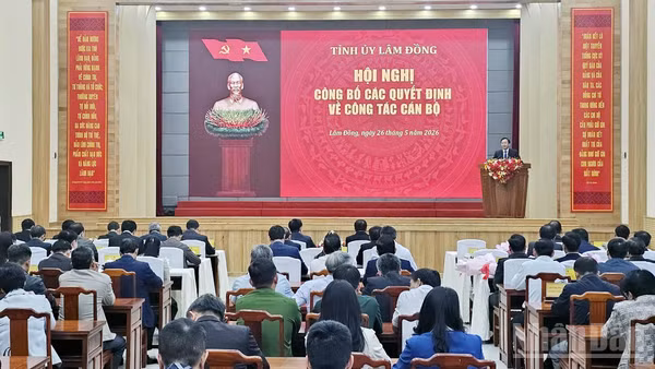 Quang cảnh hội nghị.