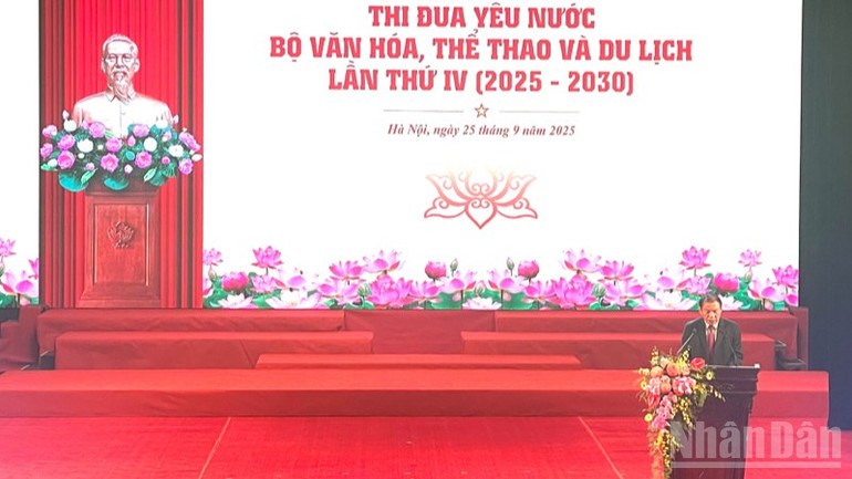Bộ trưởng Văn hóa, Thể thao và Du lịch Nguyễn Văn Hùng phát biểu tại đại hội. ndo_br_tempimageyaowxu-5976.jpg