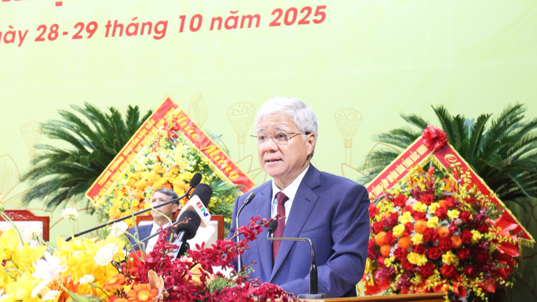 Chủ tịch Ủy ban Trung ương Mặt trận Tổ quốc Việt Nam Đỗ Văn Chiến phát biểu chỉ đạo. mt7-9983.png