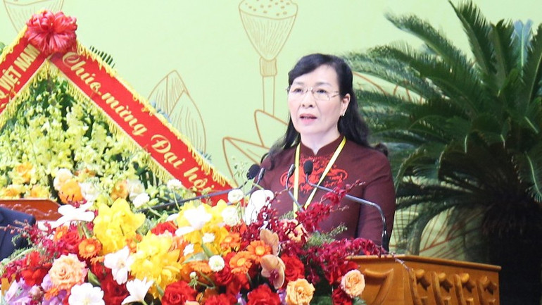 Đồng chí Nguyễn Thị Hà tái cử Chủ tịch Ủy ban Mặt trận Tổ quốc Việt Nam tỉnh Bắc Ninh nhiệm kỳ mới. mt4-6446.jpg