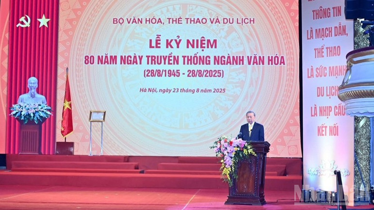 Tổng Bí thư Tô Lâm phát biểu ý kiến chỉ đạo tại lễ kỷ niệm. Ảnh: ĐĂNG KHOA ndo_br_img-0423-2643.jpg