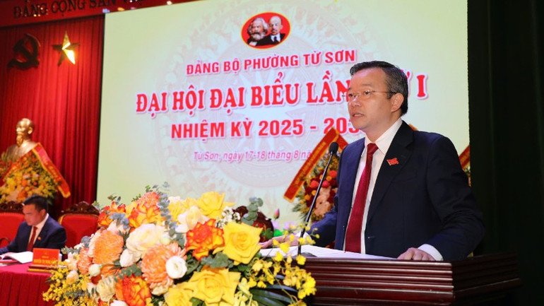 Bí thư Đảng ủy phường Từ Sơn Đỗ Tuấn Sơn. ea2755c70c0c8452dd1d-5819.jpg