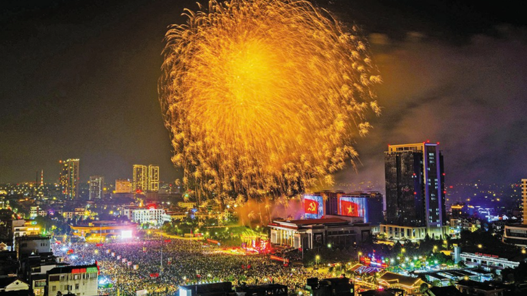 Tác phẩm đoạt giải Nhất "Đêm hội quê hương". 1-copy-5220.png