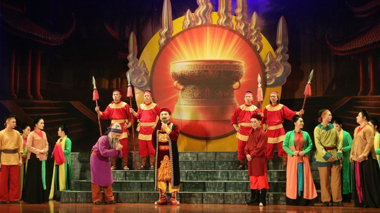 A performance at the Festival. 1221c9111dc69098c9d7-6113.jpg