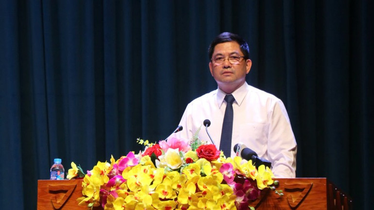 Secretary of Bac Ninh Provincial Party Committee Nguyen Hong Thai gave a speech at the meeting. c876358b37eebab0e3ff-4717.jpg