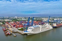 Cảng Hiệp Phước, Thành phố Hồ Chí Minh. (Ảnh: QUANG TIẾN)