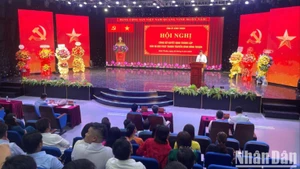 Quang cảnh buổi lễ.