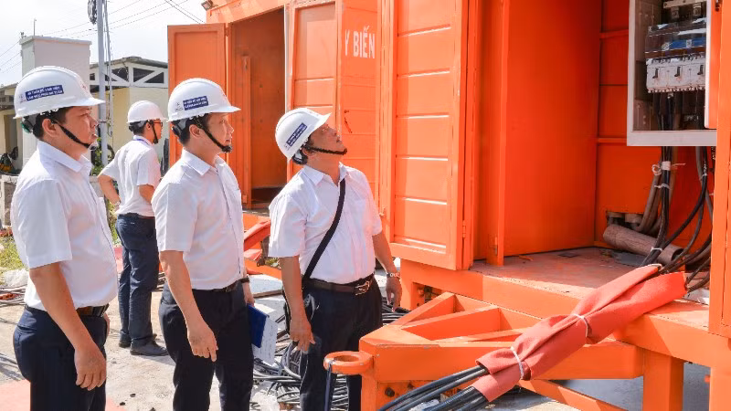 EVNHCMC bảo đảm cung cấp điện an toàn, ổn định, tin cậy và liên tục phục vụ Đại hội và các chương trình, sự kiện liên quan.