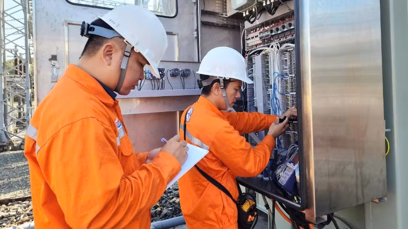 Ngành điện miền nam đã chuẩn bị kỹ các phương án cấp điện dịp trước, trong và sau Tết.