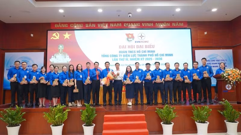 Nhiệm kỳ 2025-2030, tuổi trẻ EVNHCMC đề ra nhiều chỉ tiêu, kế hoạch gắn với công tác chuyển đổi số, an sinh xã hội. 