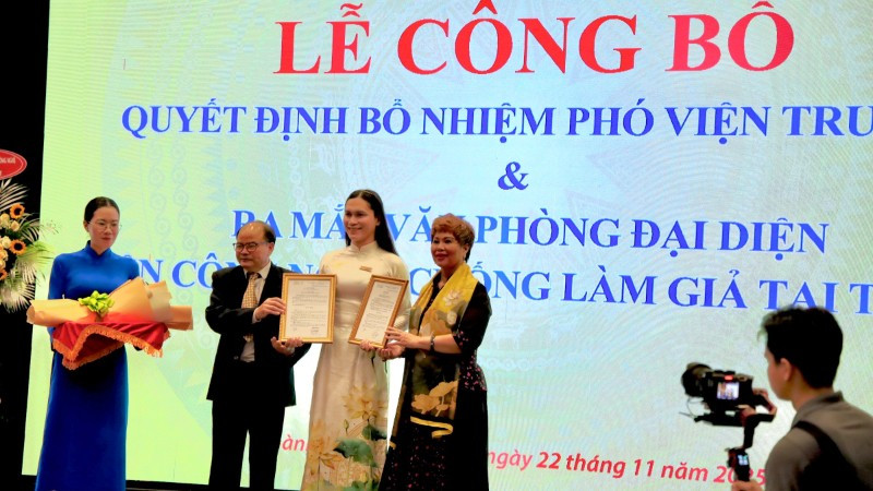 Hiệp hội Chống hàng giả và Bảo vệ thương hiệu Việt Nam tổ chức Lễ ra mắt Văn phòng đại diện Viện Công nghệ Chống làm giả tại Thành phố Hồ Chí Minh.