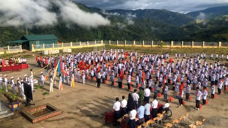 Khai giảng năm học mới tại Trường phổ thông dân tộc bán trú tiểu học và trung học cơ sở Pa Ủ (Lai Châu).
