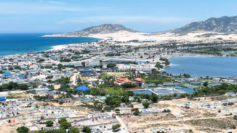 Xã Phước Dinh, huyện Thuận Nam, nơi dự kiến xây dựng Nhà máy điện hạt nhân Ninh Thuận 1. (Ảnh: BÁO NHÂN DÂN)