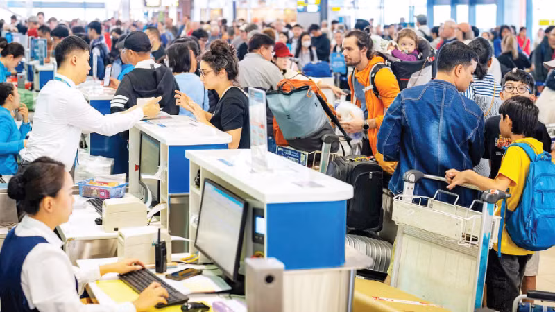 Cảng Hàng không quốc tế Nội Bài chủ động các kịch bản phục vụ sản lượng vận chuyển tăng cao dịp Tết Nguyên đán.