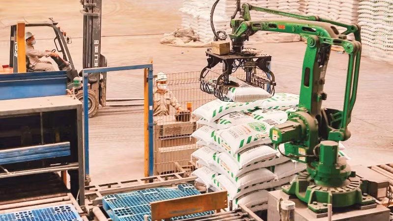 Dây chuyền sản xuất tại Công ty cổ phần DAP số 2-Vinachem (Tập đoàn Hóa chất Việt Nam). (Ảnh: HOÀNG HIẾU)