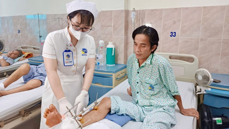 Bệnh nhân L. đang hồi phục tốt sau ca phẫu thuật.