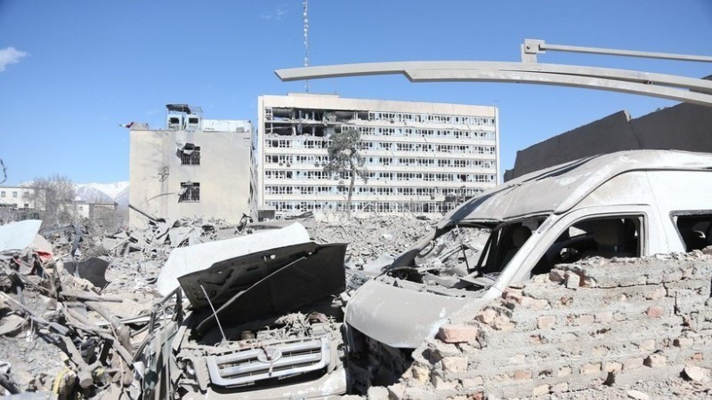 Thiệt hại sau các cuộc không kích của Mỹ và Israel tại Tehran, Iran. (Ảnh: THX/TTXVN)