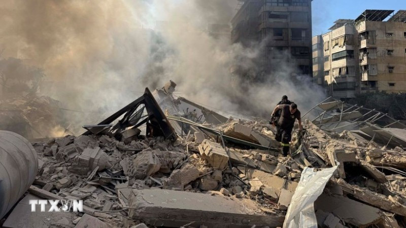 Cảnh đổ nát sau một vụ tấn công tại Liban. (Ảnh: THX/TTXVN)