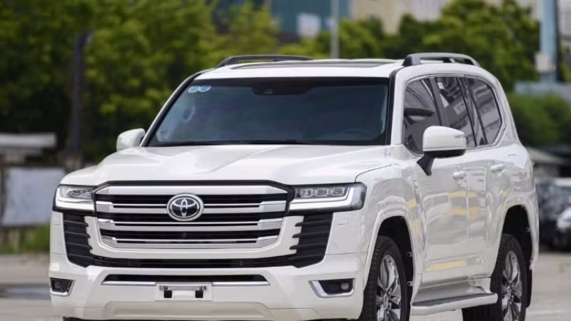 Toyota triển khai triệu hồi 699 xe Toyota Land Cruiser 300 để cập nhật phần mềm điều khiển hộp số tự động.