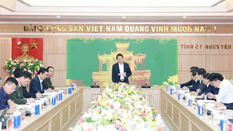 Đại tướng Lương Tam Quang, Ủy viên Bộ Chính trị, Bộ trưởng Công an chủ trì Hội nghị công bố quyết định kiểm tra, giám sát của Bộ Chính trị, Ban Bí thư đối với Ban Thường vụ Tỉnh ủy Hưng Yên.