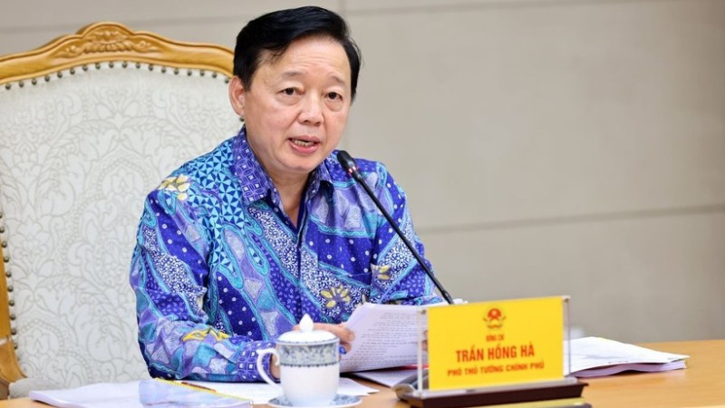 Phó Thủ tướng Trần Hồng Hà chủ trì buổi làm việc. (Ảnh: Minh Đức/TTXVN)