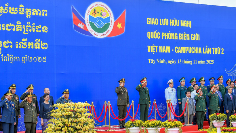 Quang cảnh buổi lễ.