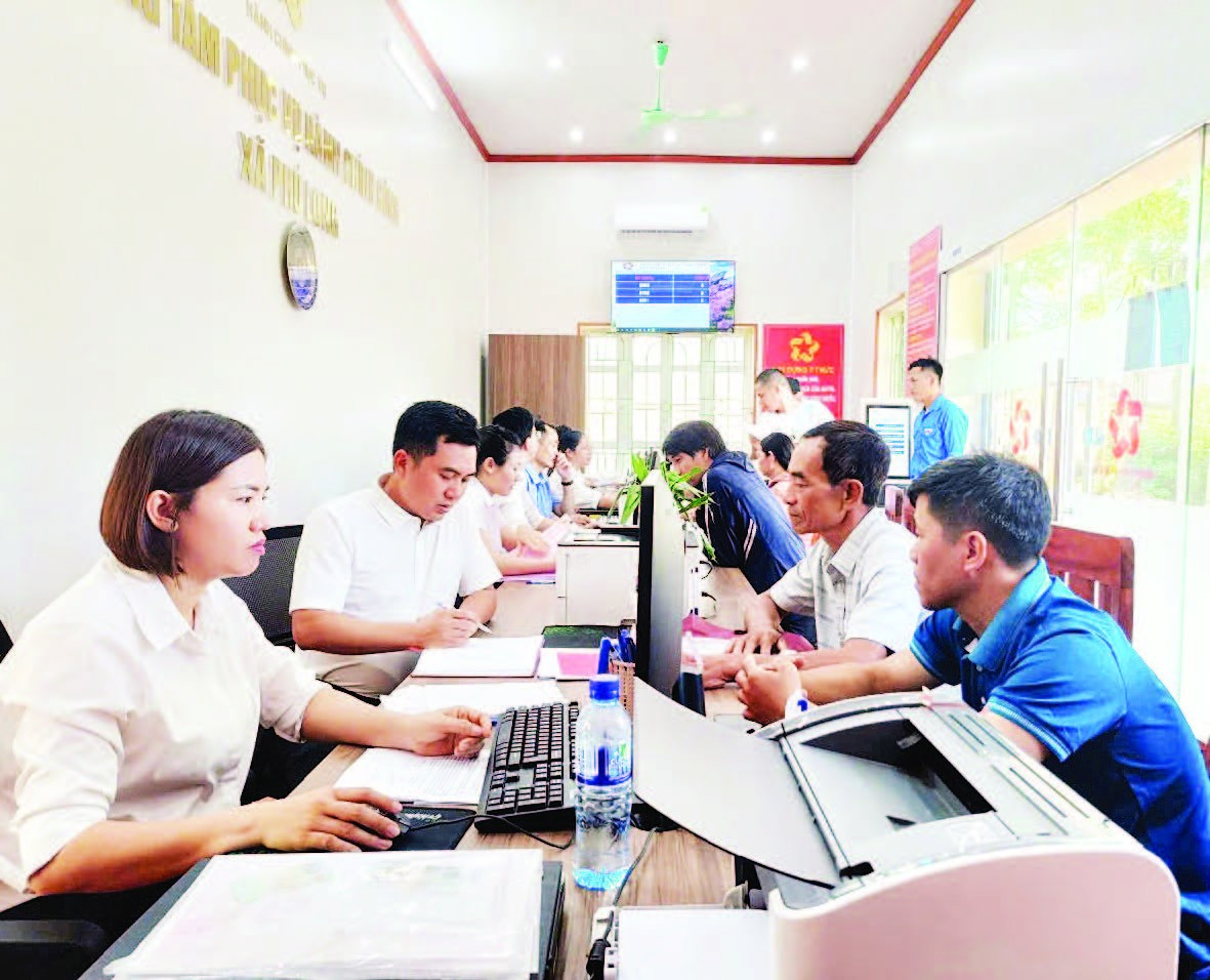 Trung tâm Phục vụ hành chính công xã Phú Long, tỉnh Ninh Bình. (Ảnh ĐÀO PHƯƠNG)