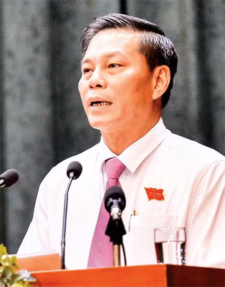 Phó Bí thư Thành ủy, Chủ tịch Ủy ban nhân dân thành phố Hải Phòng Nguyễn Văn Tùng