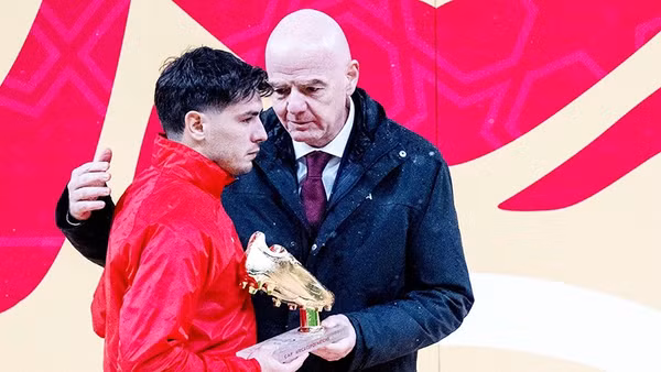 Tiền đạo Diaz của đội tuyển Morocco giành danh hiệu Vua phá lưới AFCON.