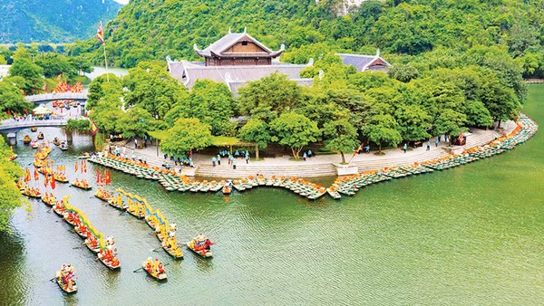 Thi biểu trưng 50 năm Việt Nam gia nhập UNESCO