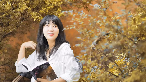 Nhà báo Lương Ái Vân.